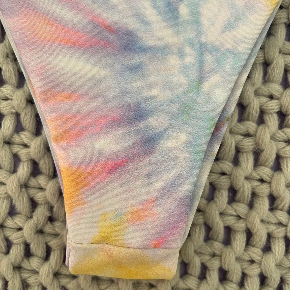 Skatie• ‘Kelly’ Bikini Bottoms in TAVARUA Tie Dye - Picture 10 of 11